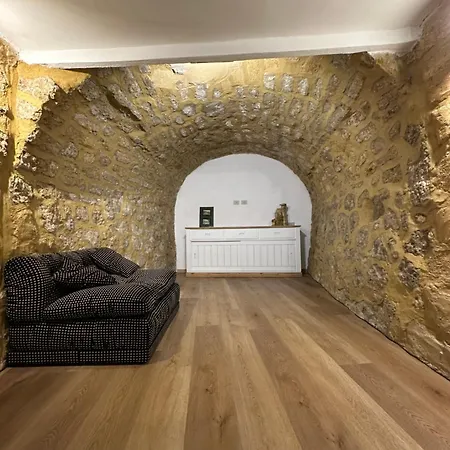 Arc Aparthotel *
